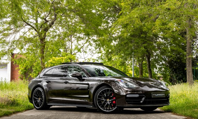 Porsche Panamera GTS Sport Turismo
