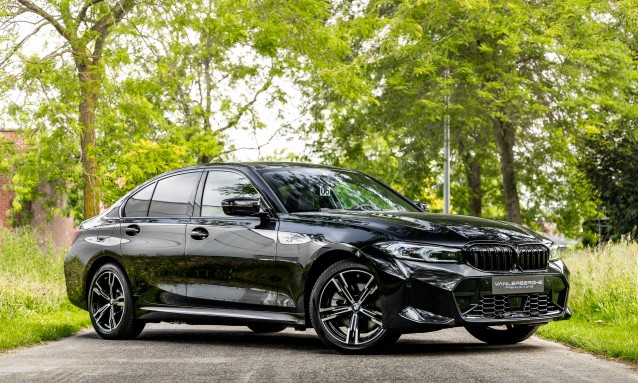 BMW 330eAS