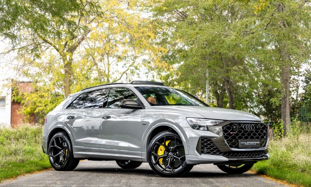 Audi RS Q8 Performance